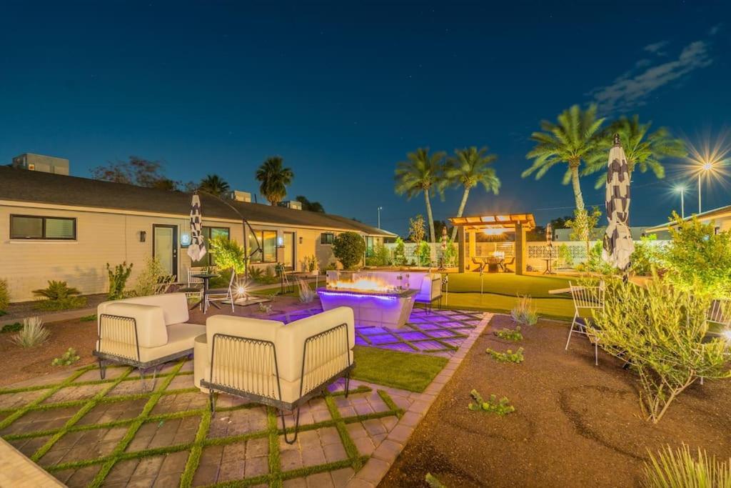 Ash And Ko Aparthotel Phoenix Ngoại thất bức ảnh