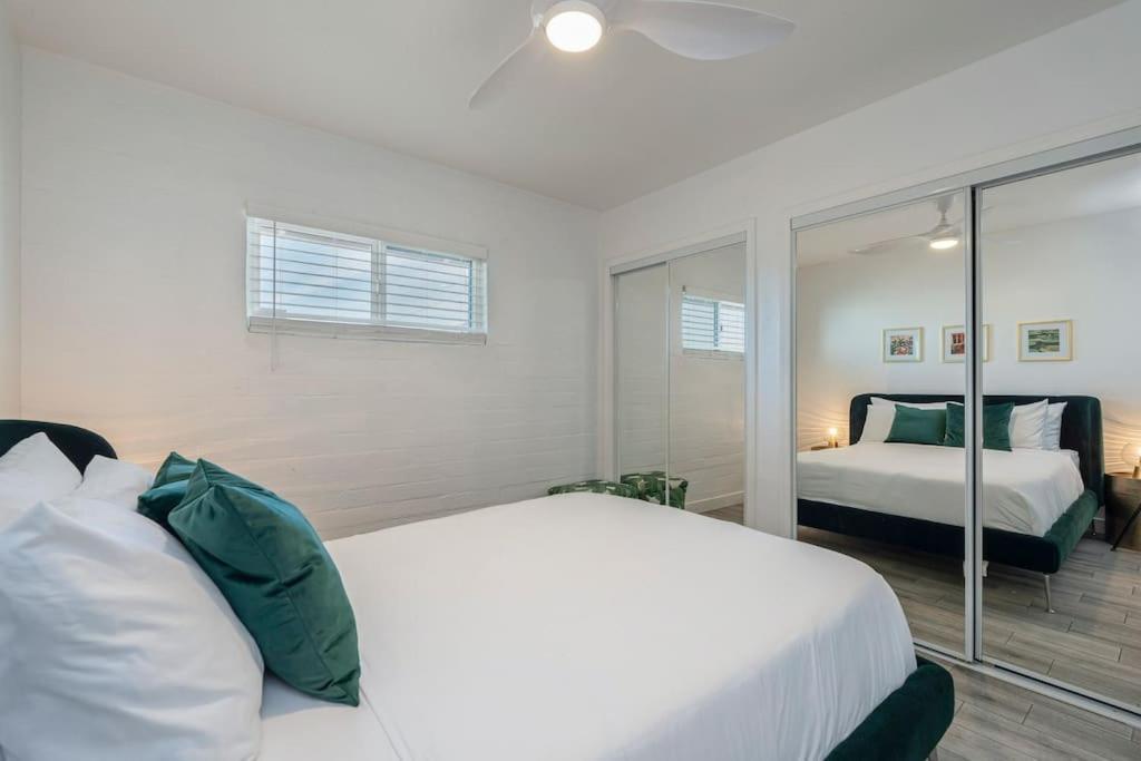 Ash And Ko Aparthotel Phoenix Ngoại thất bức ảnh