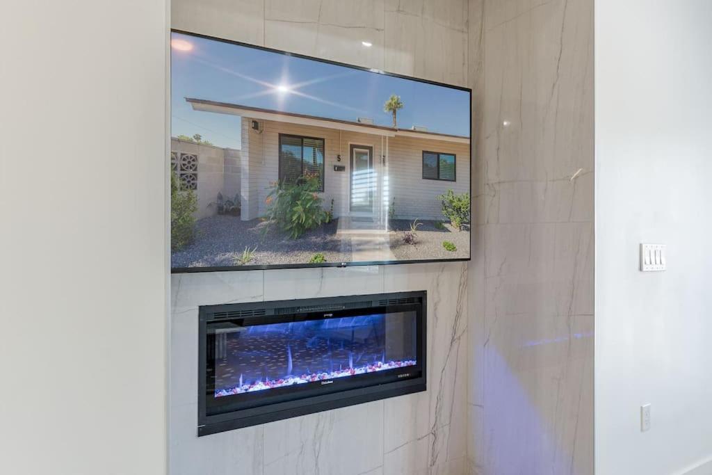 Ash And Ko Aparthotel Phoenix Ngoại thất bức ảnh