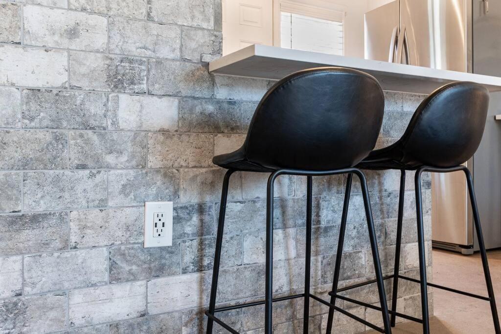 Ash And Ko Aparthotel Phoenix Ngoại thất bức ảnh